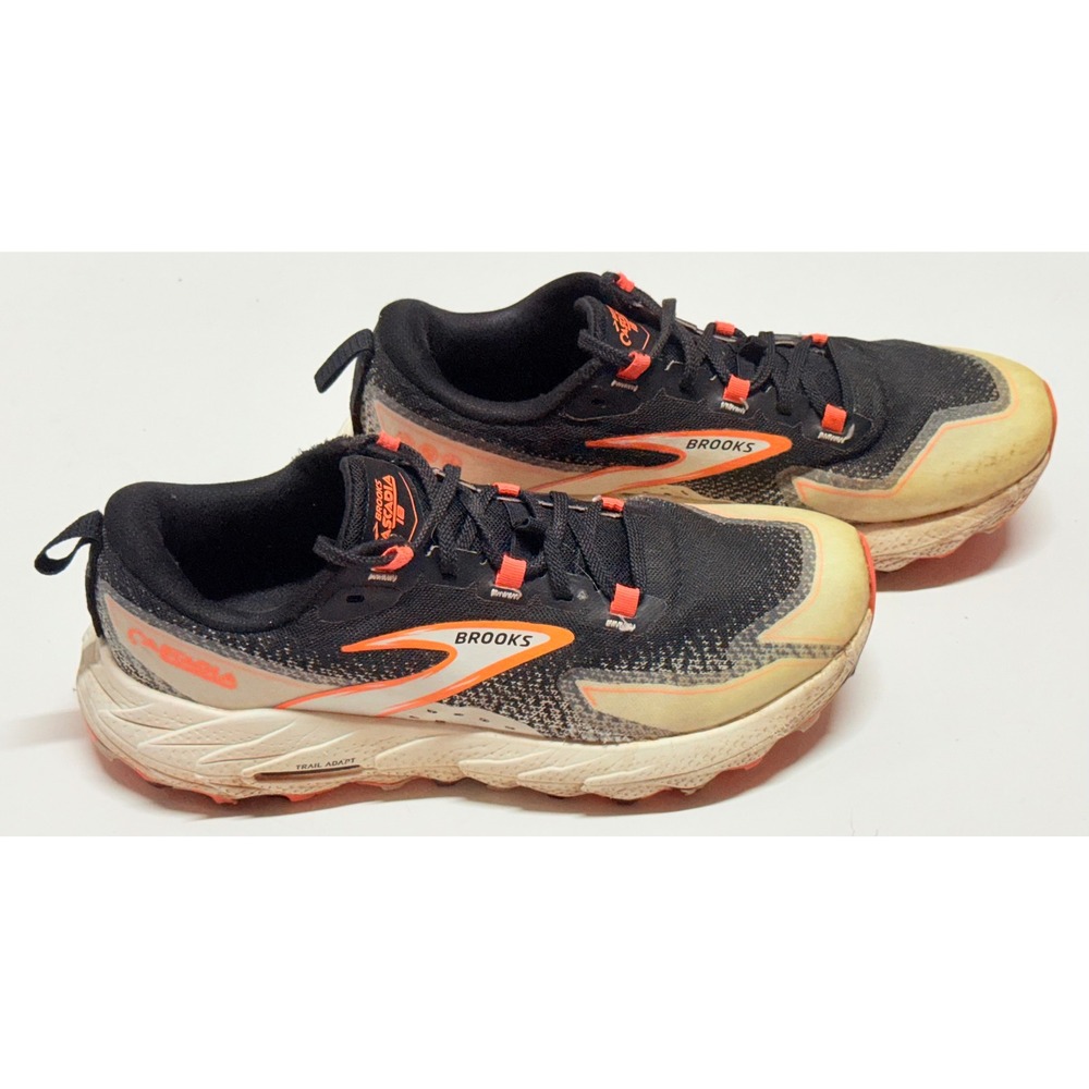 Brooks Cascadia 18 Womens Trail Running Shoes Black Orange 1204161B011 Size 10